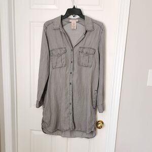 Philosophy tunic shirt size M
